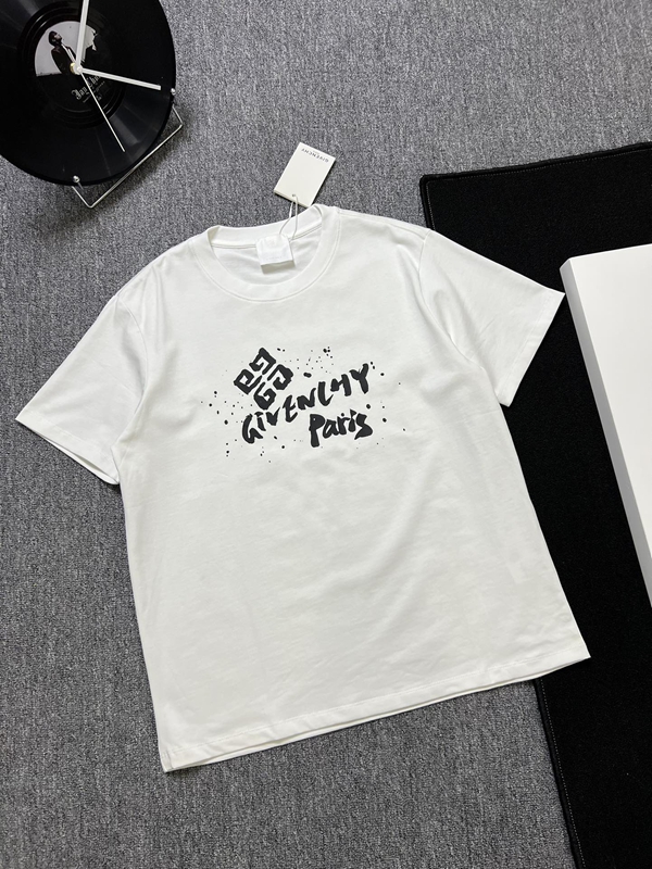 ブランドTシャツ側面デザイン